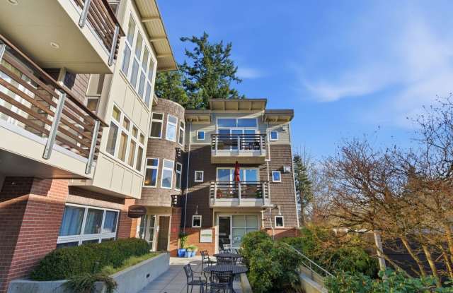 Boutique Bainbridge Condominium photos photos