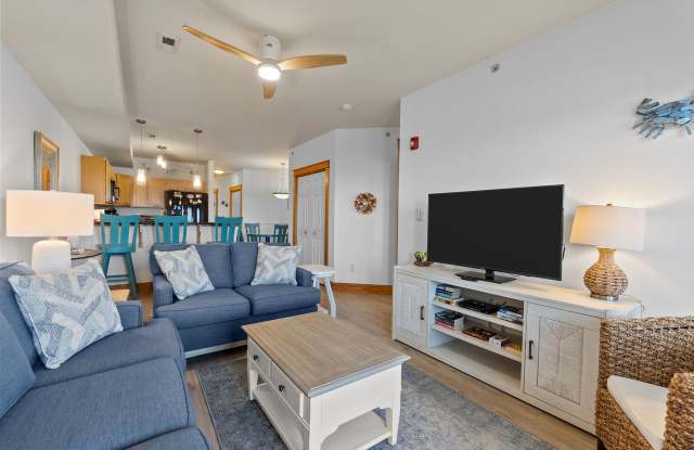 107 West Gray Eagle Street - C202Unit 202 Gallery 4