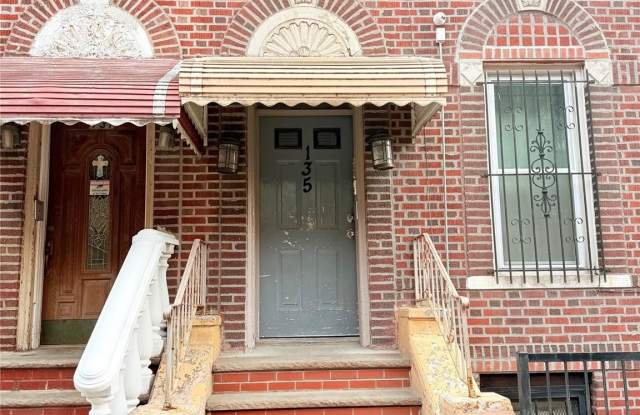 135 Sheridan Avenue - 135 Sheridan Avenue, Brooklyn, NY 11208