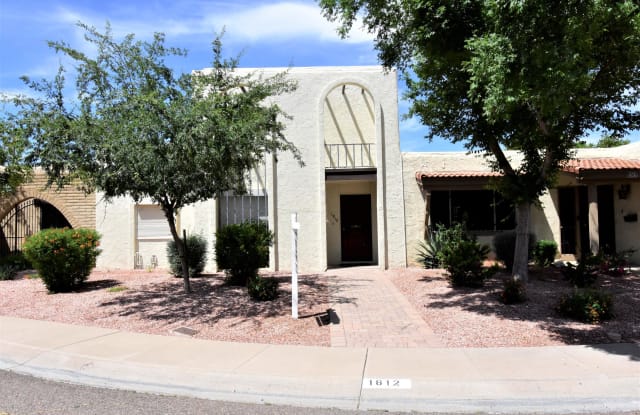 1812 W CLAREMONT Street - 1812 West Claremont Street, Phoenix, AZ 85015