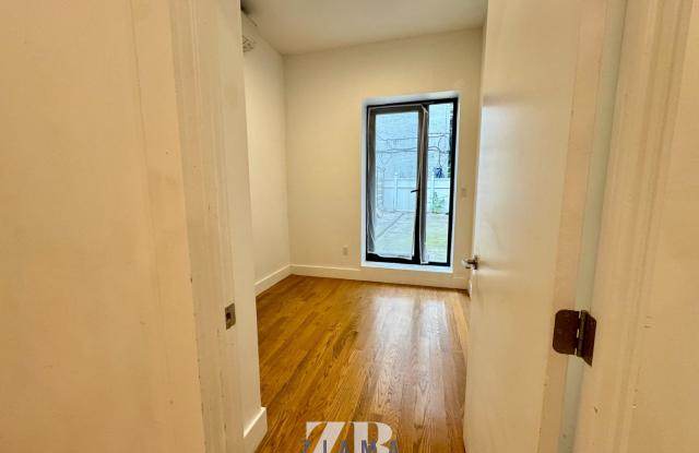 435 Dekalb Avenue Gallery 4
