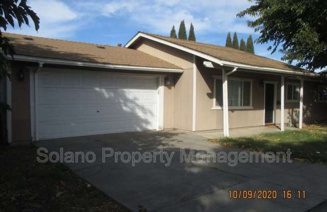 232 Elwood St. photos photos