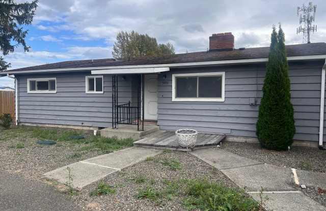 3 bedroom, 1 Bath home - Rare find with a large backyard and shop—nestled between Bellingham and Lynden photos photos