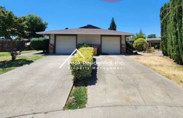 Very Nice Foothill Farms 2bd/1ba Duplex with Garage - 4922 Tacomic Drive, Foothill Farms, CA 95842 Very Nice Foothill Farms 2bd/1ba Duplex with Garage - 4922 Tacomic Drive, Foothill Farms, CA 95842