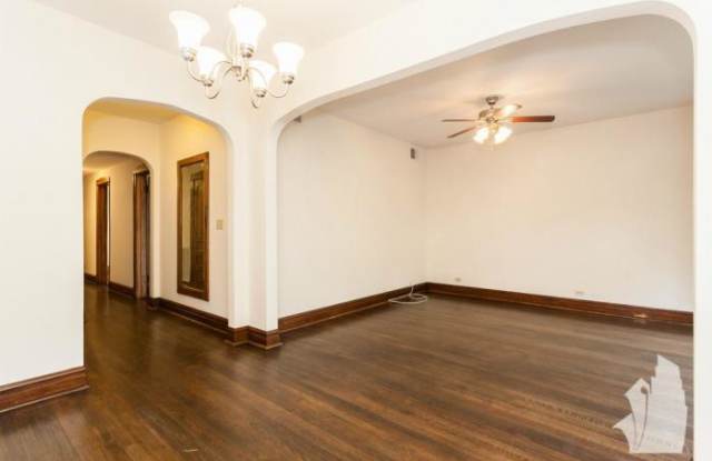 3047 W LOGAN Gallery 2