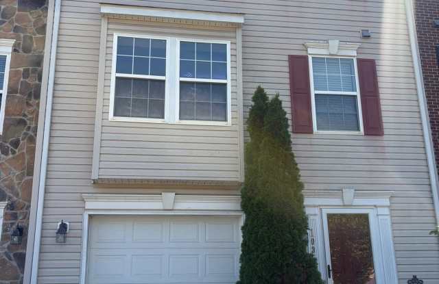 103 S RAPHAEL Court photos photos