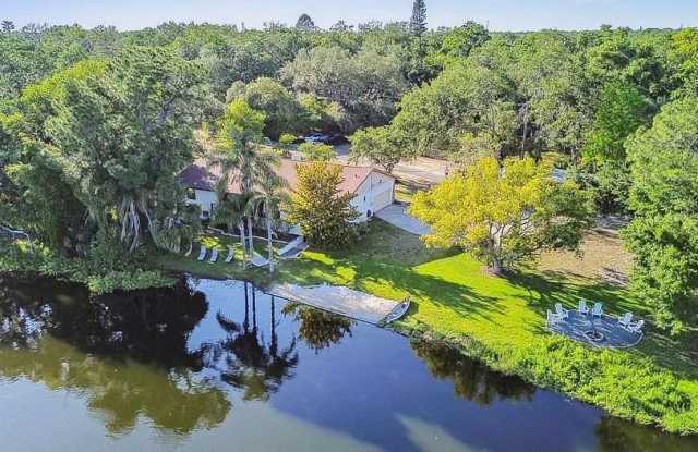 201 Gornto Lake Road photos photos