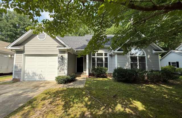 Newly Remodeled 3BD, 2.5BA Knightdale Home with a Fenced Yard Near Tons of Shopping and Dining Options photos photos