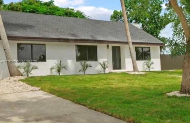 20620 SW 120th Pl photos photos