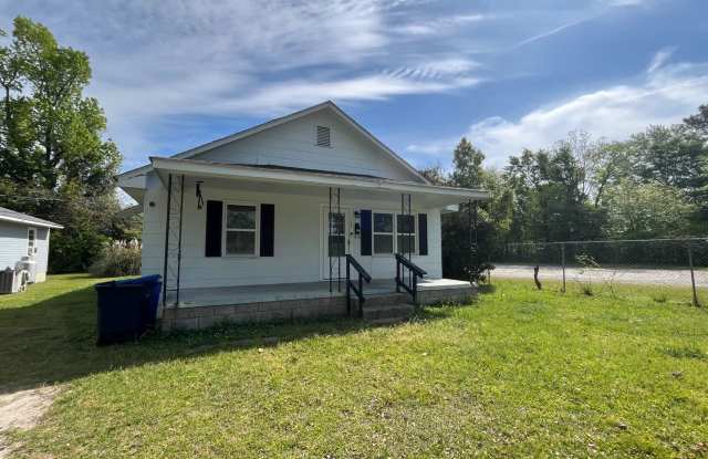 Close to everything! photos photos