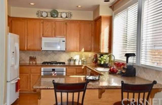 27500 Wellsley Way Gallery 2