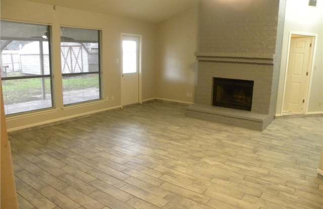 6221 Beckford Circle Gallery 2