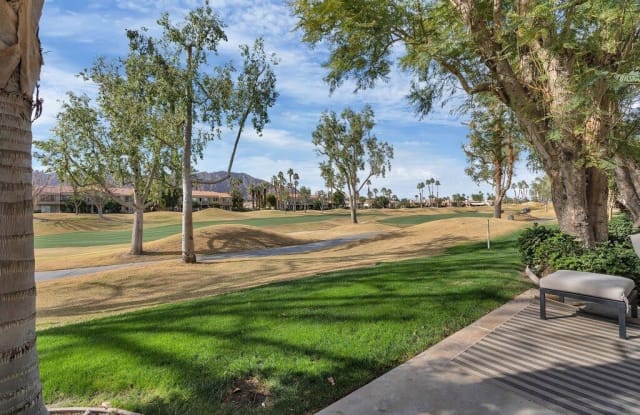55387 Winged Foot photos photos