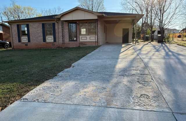 Charming  Freshly Painted 3-Bedroom Home – Coming Soon to Decatur, AL! photos photos