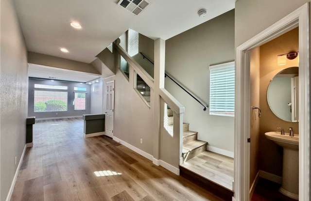 6138 Fielding Hills Road Gallery 2