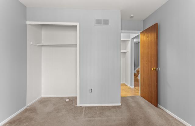 3809 Heritage Parkway photos photos