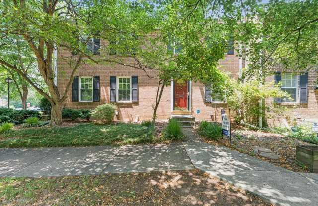 What a treat it will be, coming home to this lovely brick townhome in the southern end of Old Town! photos photos