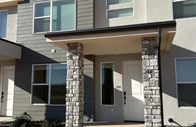 1068 E Malibu Ln Gallery 1