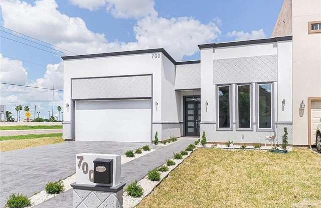 700 Lago Court - 700 Lago Court, Mission, TX 78572
