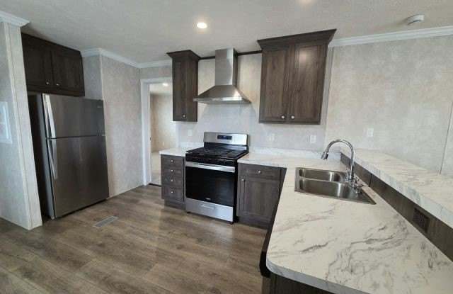 221 Cardinal Lane photos photos