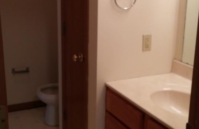 Spacious 2-Bed, 2-Bath Duplex with Attached Garage! photos photos