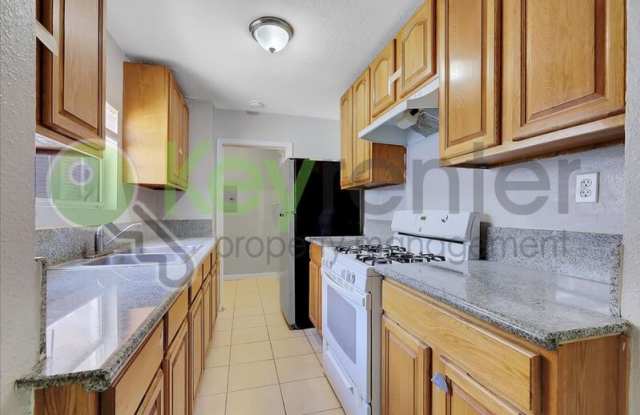 2611 Alhambra Blvd photos photos