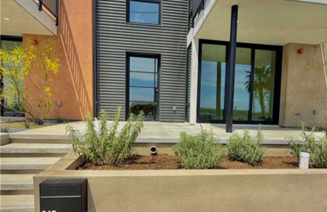 245 Seal Beach Boulevard - 245 Seal Beach Boulevard, Seal Beach, CA 90740
