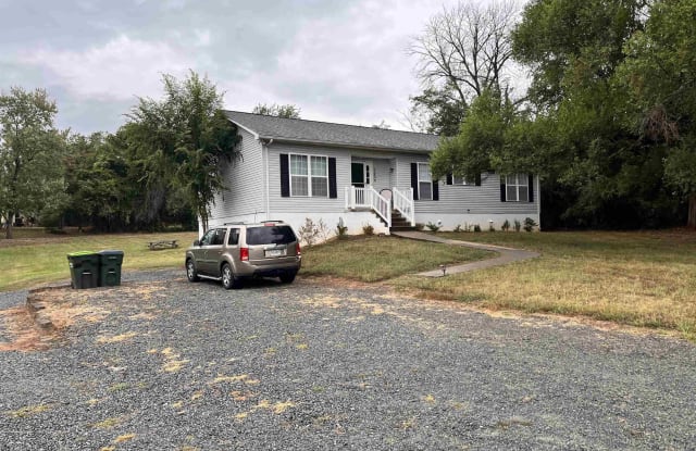 1234-B CARTER CT - 1234 Carter Street, Crozet, VA 22932