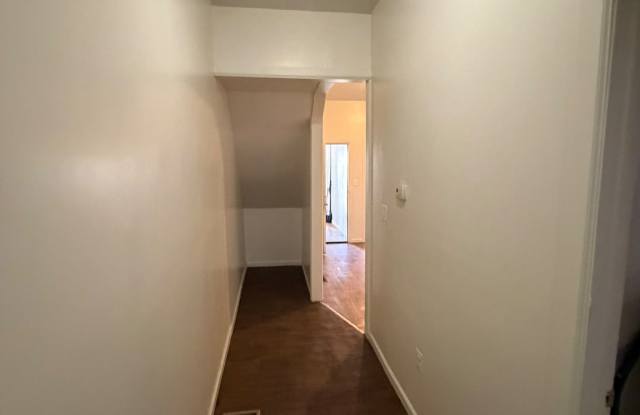 1332 N 53rd St Gallery 4