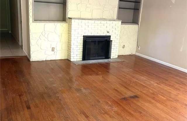 20 ELVIRA Drive Gallery 2