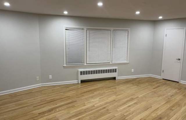 4102 North Wilson Dr. Gallery 4