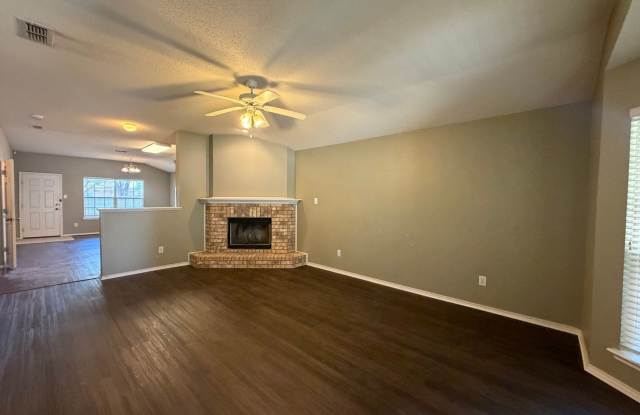 3/2/2 in Frenship ISD! Gallery 3