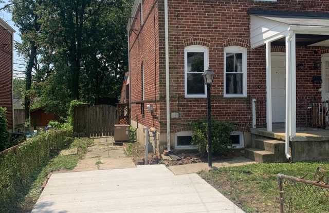 Price Reduction and Move in Incentive! - 2 Bedroom, 1 Bath Townhome in Towson, Large Backyard- Brand New Carpet! - 1623 Naturo Road, Towson, MD 21286