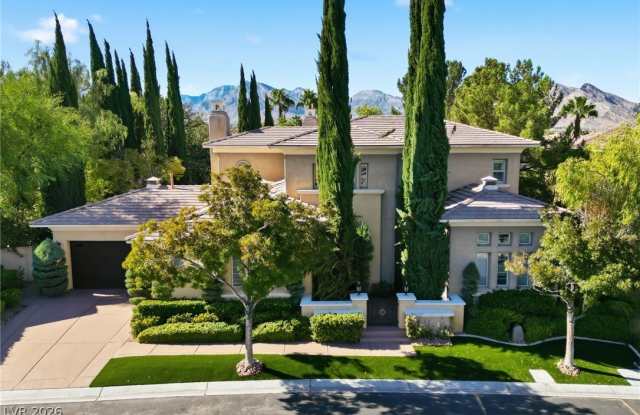 101 S Royal Ascot Drive Gallery 4