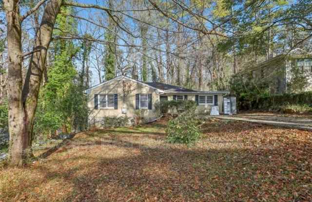 1840 Camellia Dr photos photos