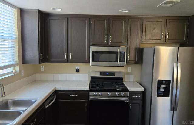 1356 Nicolette Ave photos photos