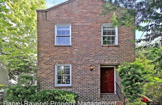 10 Montagu Court - 10 Montagu Court, Charleston, SC 29401