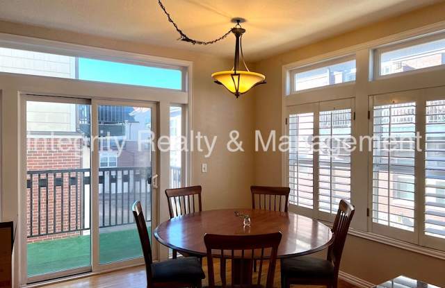 2 Bed/2.5 Bath, 1,560 Sqft - 3710 E 1st Ave #C Denver, CO 80206 Gallery 3