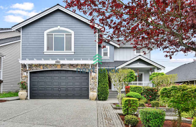 Beautiful 3 Bed, 2.5 Bath Parkside Home – Comfort, Style, and Location! photos photos
