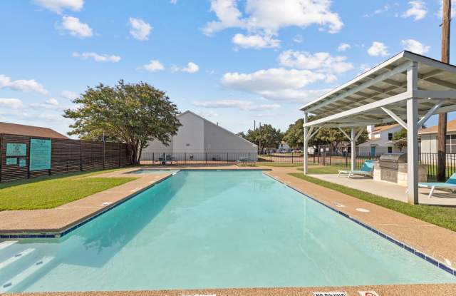 Hampton Townhomes Gallery 3