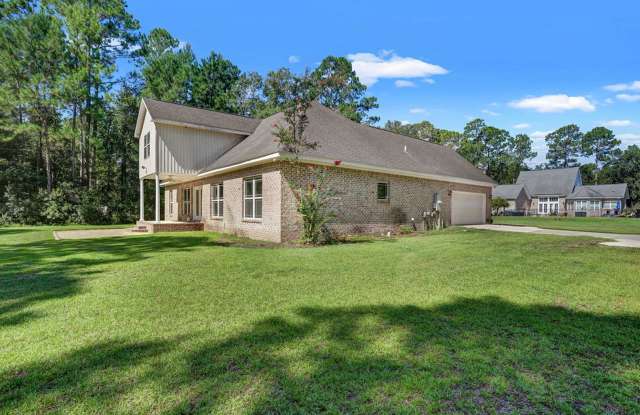 5 bedroom 3.5 bath home in South Effingham Gallery 4