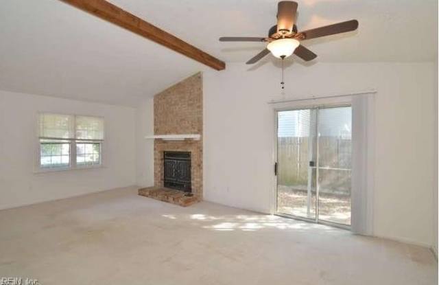 1020 Tealwood Drive Gallery 4
