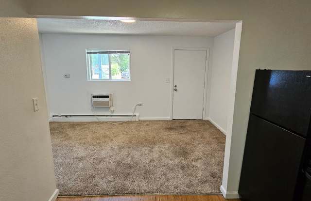 1 Bedroom 1 Bath in Lakewood Available NOW! Gallery 3
