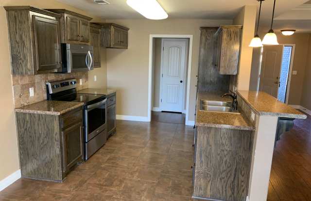 2471 Pleasant Willow Dr Gallery 1