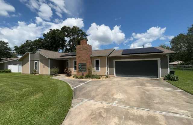 2767 SE 35th St photos photos