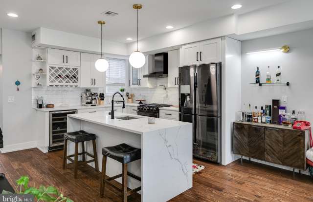 2139 E HAGERT STREET - 2139 East Hagert Street, Philadelphia, PA 19125