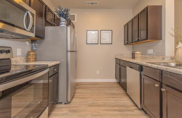 Vantage at Hutto photos photos