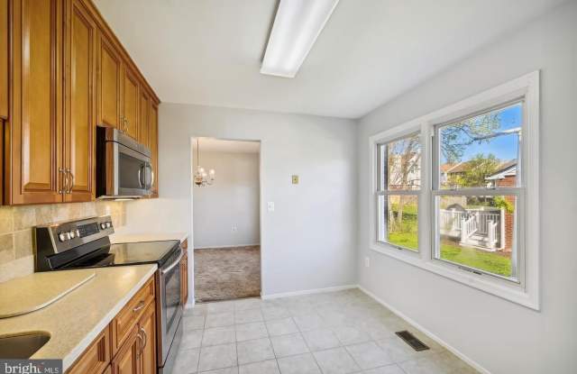 14914 LAUREL OAKS LANE photos photos