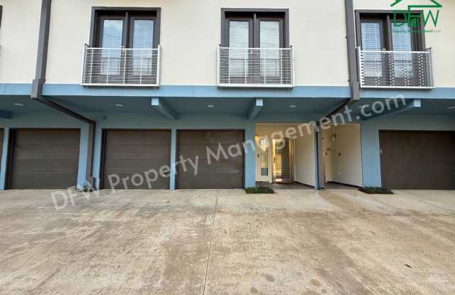 Modern 4-Story Condo in the Heart of Deep Ellum with Rooftop Deck 2-Car Garage - 1323 Saint Joseph Street, Dallas, TX 75204 Modern 4-Story Condo in the Heart of Deep Ellum with Rooftop Deck 2-Car Garage - 1323 Saint Joseph Street, Dallas, TX 75204