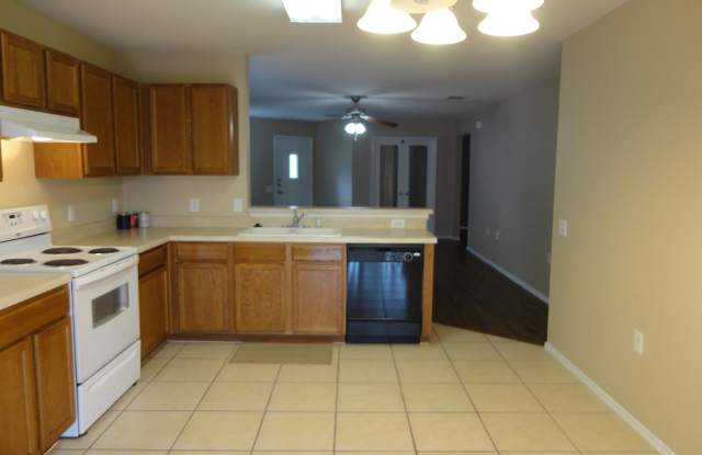 1433 Coriander Dr Gallery 2